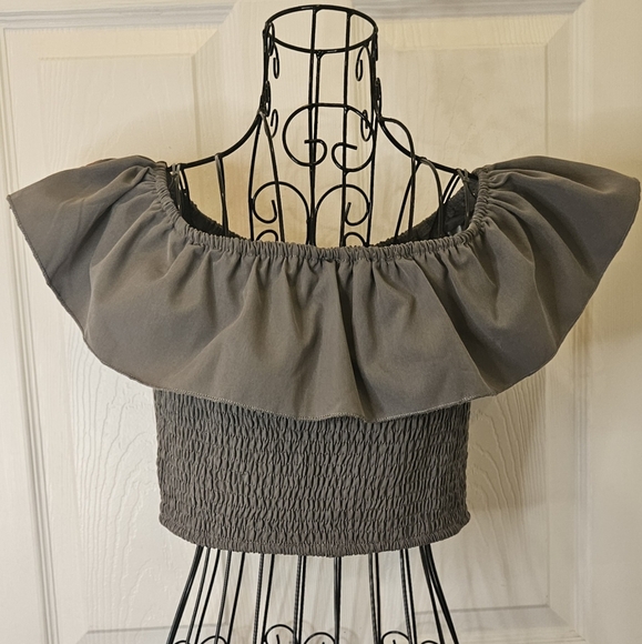 NWOT Shein On-Off The Shoulder Crop Top - Picture 3 of 7